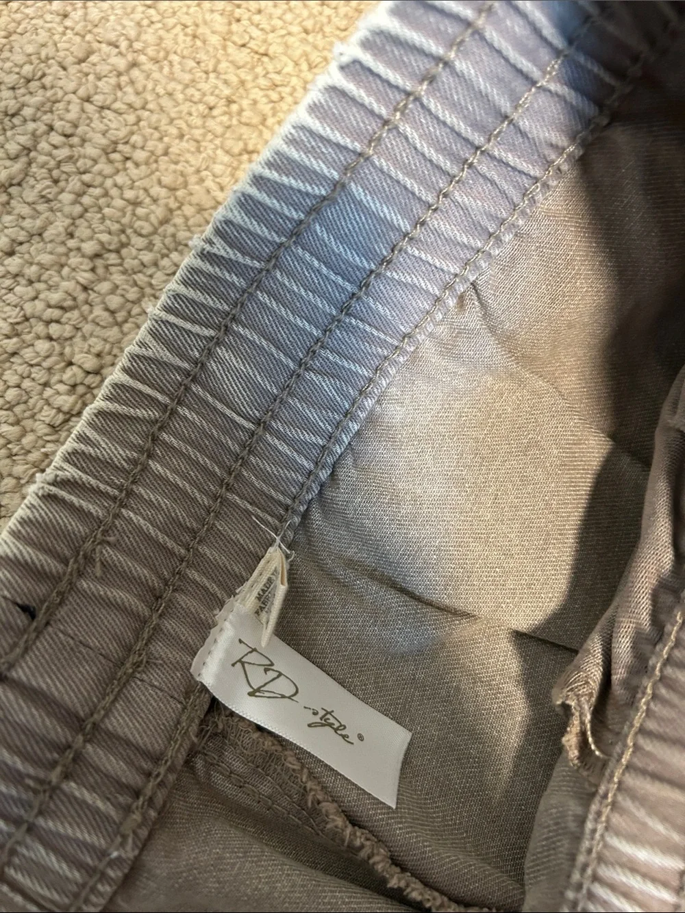 Light Gray Drawstring Jogger Pants - Picture 3 of 7